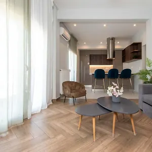 houseloft-grand-vista.hotels-of-thessaloniki.com/
